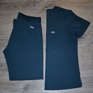 Figs Medium Dark Teal Scrub Set